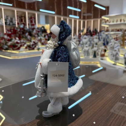 11Inch Xmas Handmade Resin Santa Claus Doll with Oil Lamp Christmas Gifts Bag Handicraft Polyresin Santa Claus Indoor Decoration