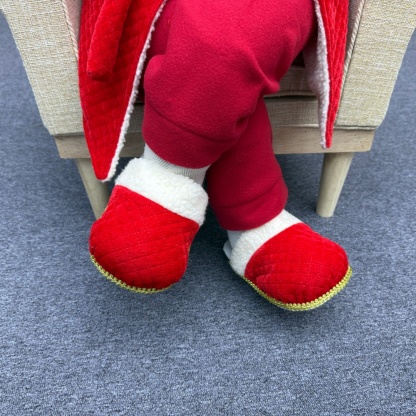 80cm Red Fabric Traditional Christmas Santa Claus SITTING ON A SOFA Musical Ornament Decoration Home Gift Xmas Figurine