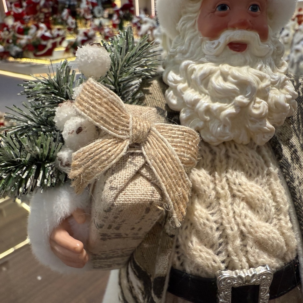 11Inch Xmas Handmade Resin Santa Claus Doll with Christmas Gift Box Handicraft Polyresin Santa Claus Indoor Decoration