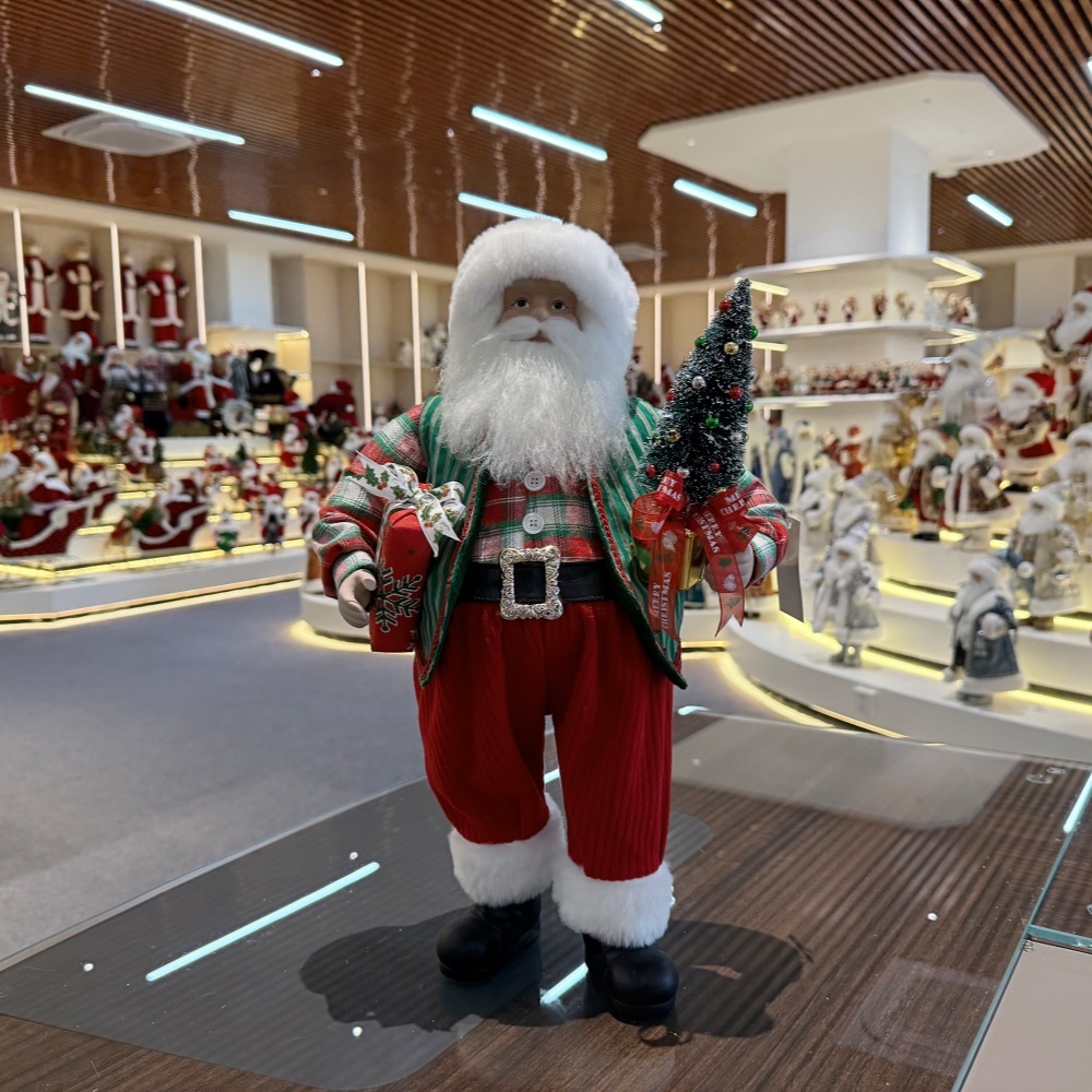 45cm Xmas Handmade Luxury Santa Claus Doll with Christmas Gift Box And Christmas Tree Handicraft Santa Claus Indoor Decoration