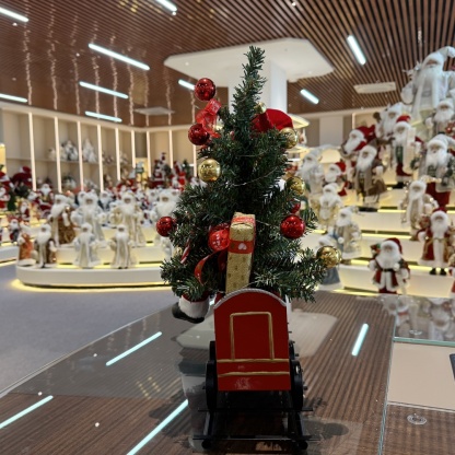 Handmade Animated Santa Claus Sitting On a Train with Xmas Tree Acoustical Control LED Light Musical Santa Claus Doll Christmas Decoration