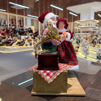 40CM Xmas Handmade Resin Santa Claus Doll with Mrs.Claus Dancing And Music Handicraft Santa Claus Indoor Decoration
