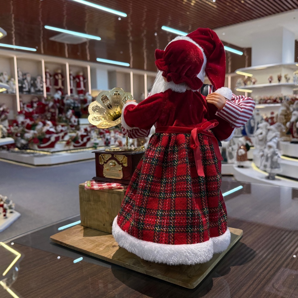 40CM Xmas Handmade Resin Santa Claus Doll with Mrs.Claus Dancing And Music Handicraft Santa Claus Indoor Decoration