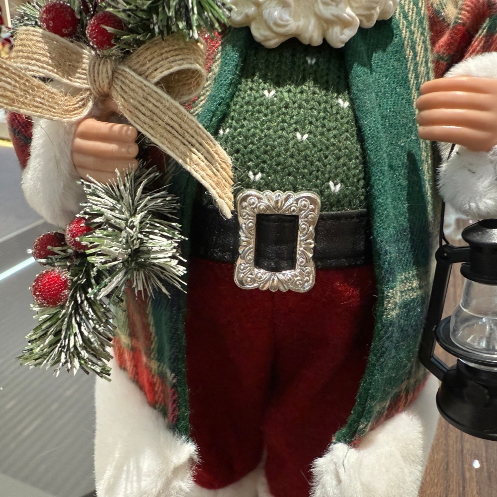 11Inch Xmas Handmade Resin Santa Claus Doll with Oil Lamp Handicraft Polyresin Santa Claus Indoor Decoration