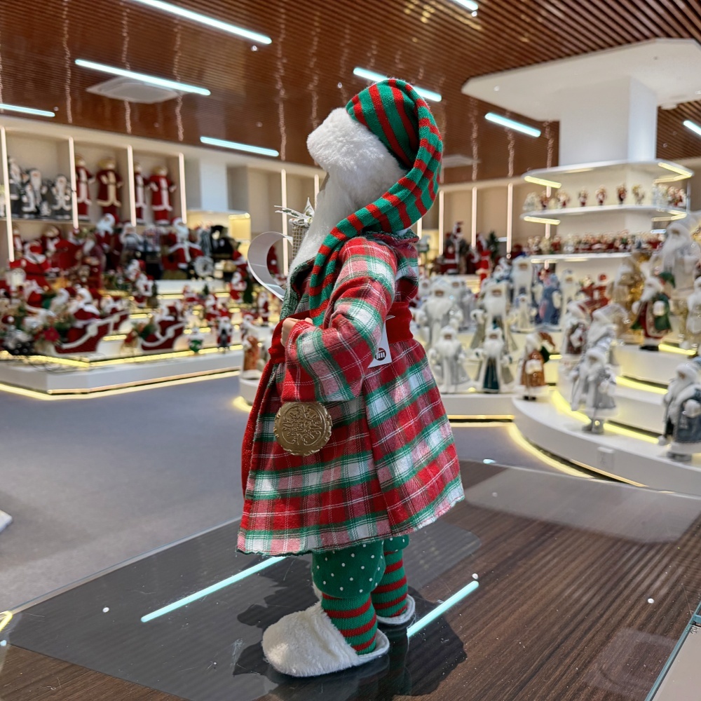 45cm Xmas Handmade Luxury Pajamas Santa Claus Doll with Christmas Gift Box And Wristwatch Handicraft Plush Santa Claus Indoor Decoration