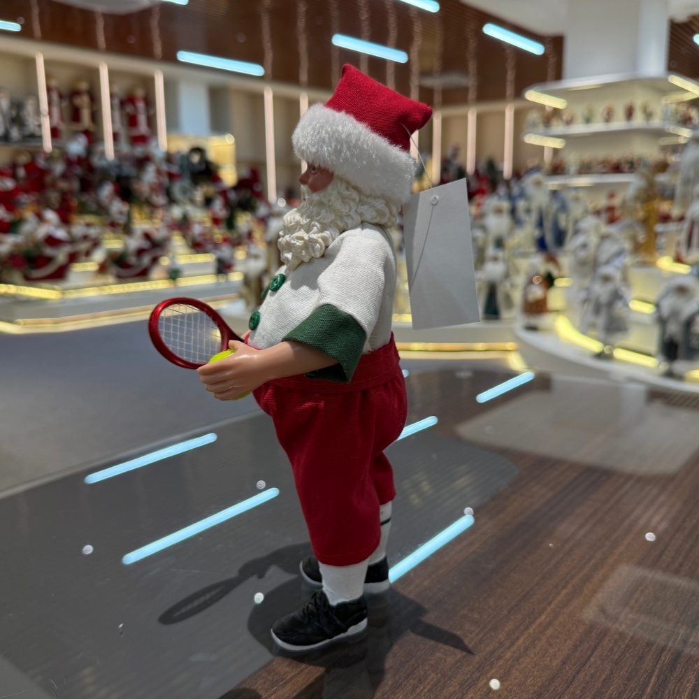 11Inch Xmas Handmade Resin Santa Claus Doll with Tennis Handicraft Polyresin Santa Claus Indoor Decoration