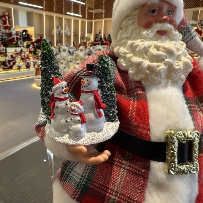 11Inch Xmas Handmade Resin Santa Claus Doll with Snowman Handicraft Polyresin Santa Claus Indoor Decoration