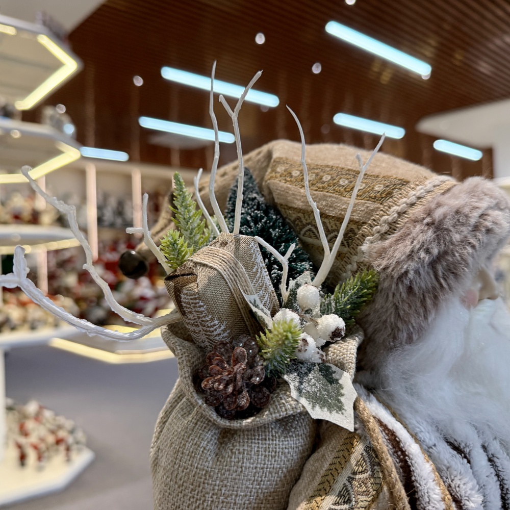 45cm Xmas Handmade Luxury Santa Claus Doll With Christmas Gift Box and Bag Handicraft Plush Santa Claus Indoor Decoration