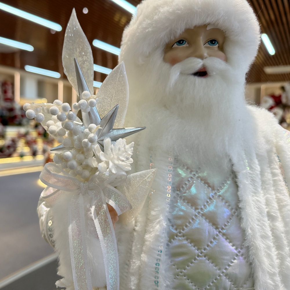 45cm Xmas Handmade Luxury Santa Claus Doll with Christmas Ball Handicraft Plush Santa Claus Indoor Decoration