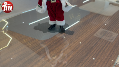 11Inch Xmas Handmade Resin Santa Claus Doll with Nutcracker Christmas Gift List Handicraft Polyresin Santa Claus Indoor Decoration