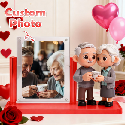 3D Figure Acrylic Display Case Custom Carded Model Showcase Valentine’s Day