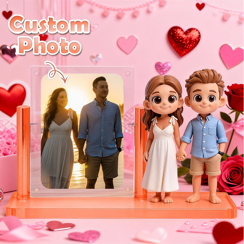3D Figure Acrylic Display Case - Valentine's Day - Custom Carded Model Showcase