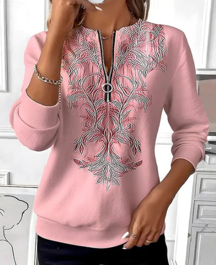 Women's printed pullover sweatshirt, suitable for everyday wear.