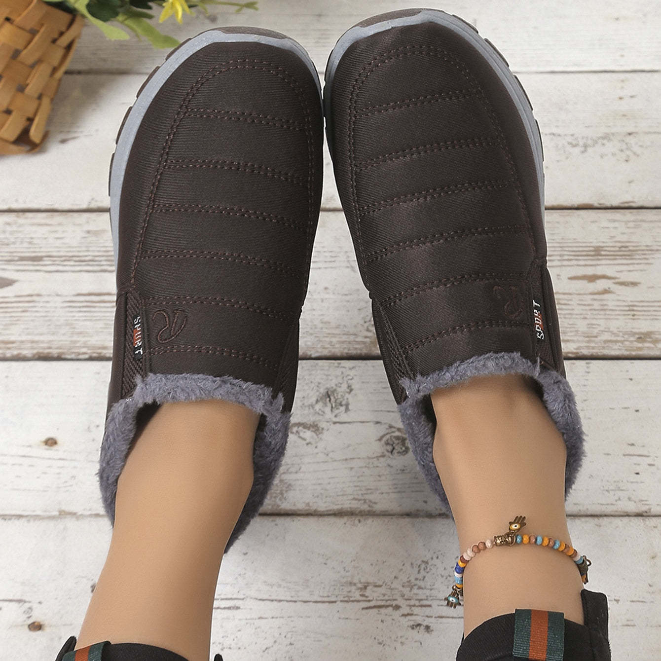 Unisex Warm Sheepskin-Lined Boots , Easy To Wear, Comfortable When Walking