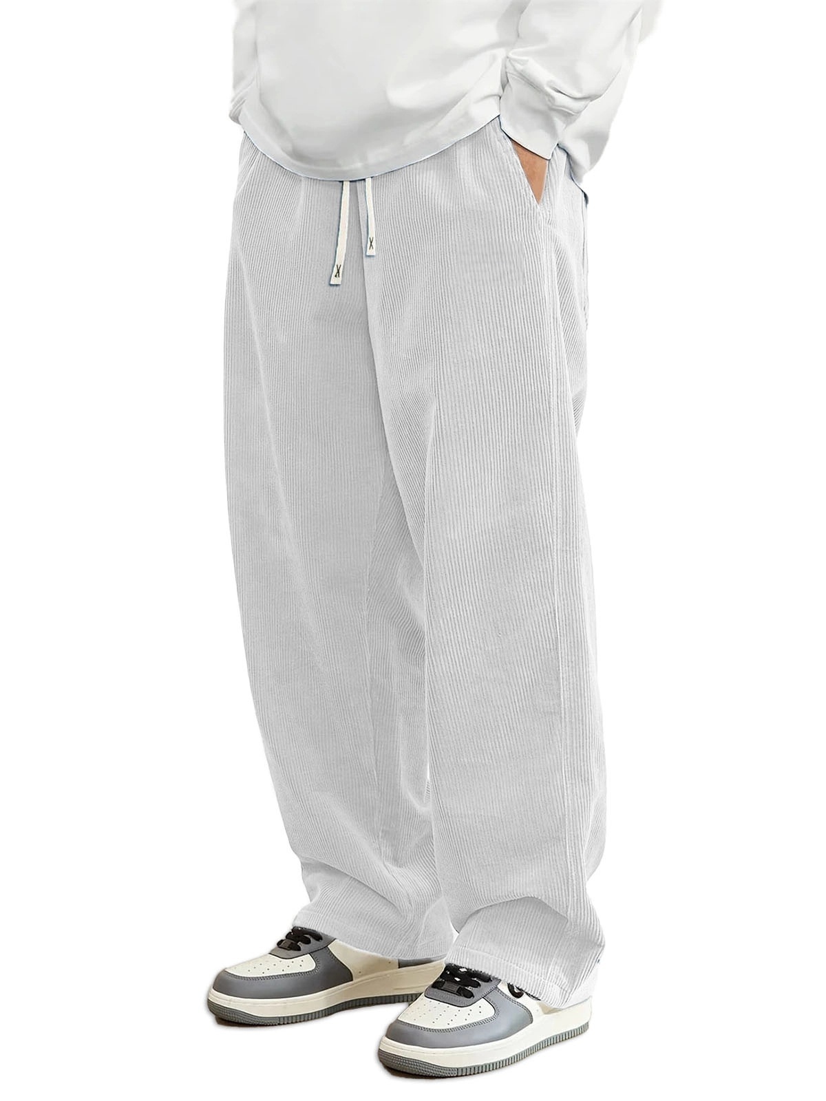 Men Can’t Get Enough of These Cozy Cashmere Pants