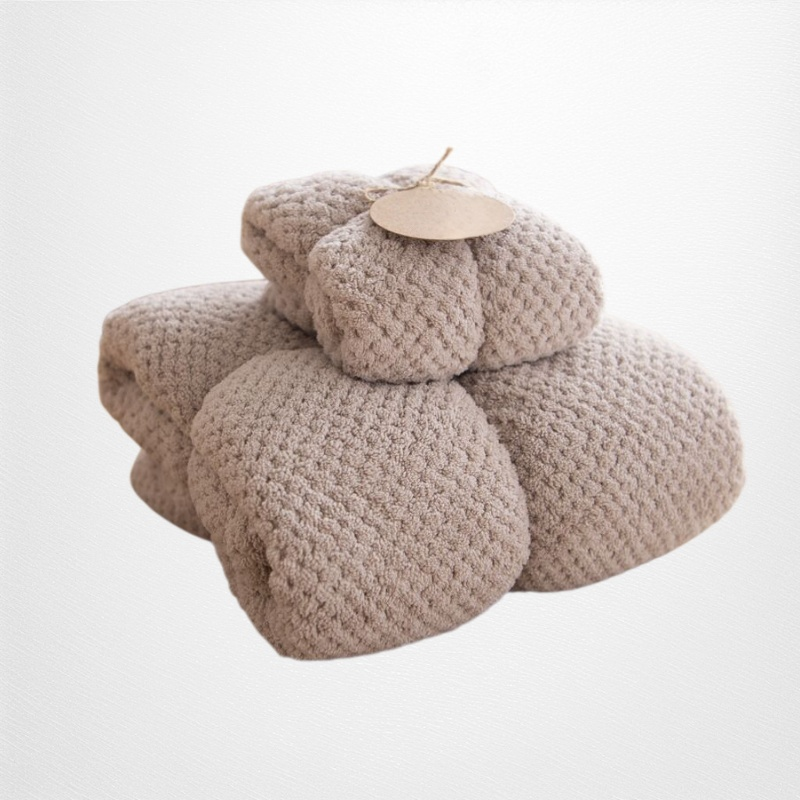 Towel and bath towel set