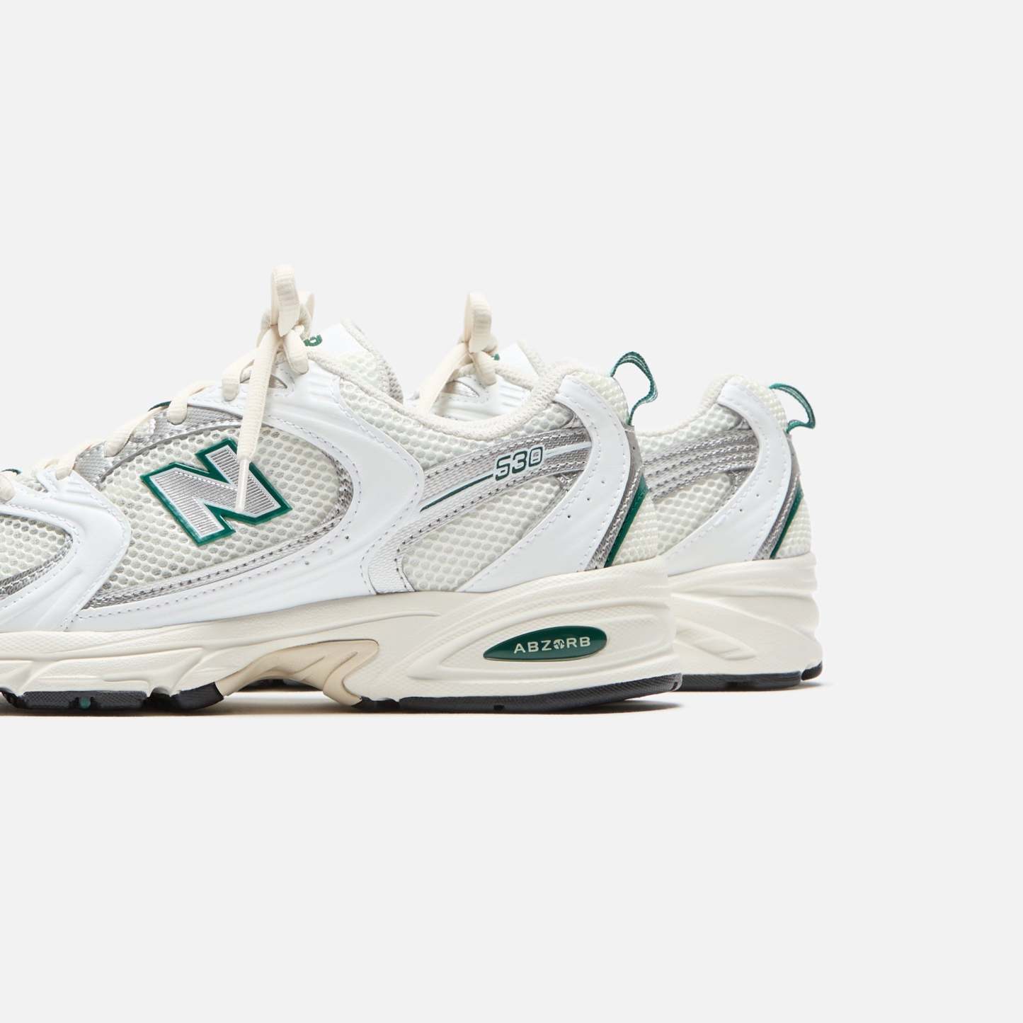nethtw bathtlance 530 - Sea Salt / White / Marsh Green