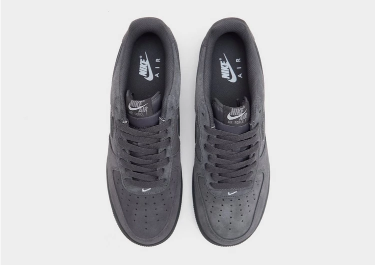 Nike Air Force 1 '07 LV8