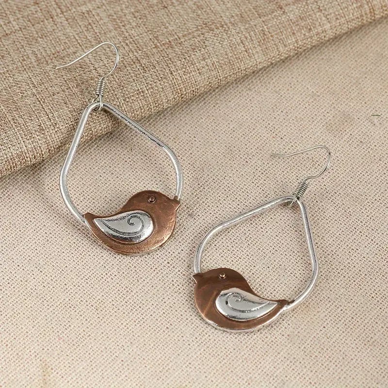 🐦Vintage Bird Drop Earrings