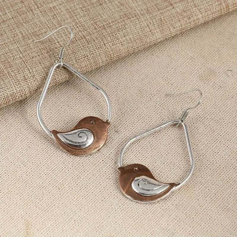 🐦Vintage Bird Drop Earrings