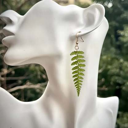 🌿- Green Leaf Earrings