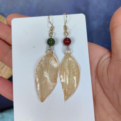 🌿- Green Leaf Earrings