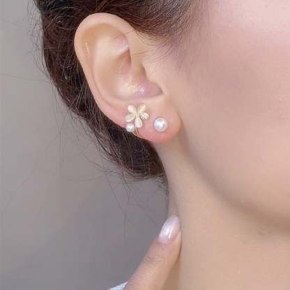 (🌸New Spring)Elegant Flower Stud Earrings