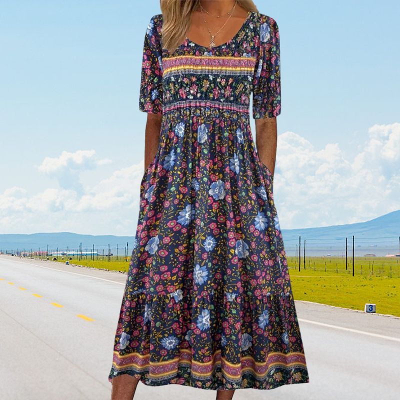 🌸 Women's elegant dress with a boho print