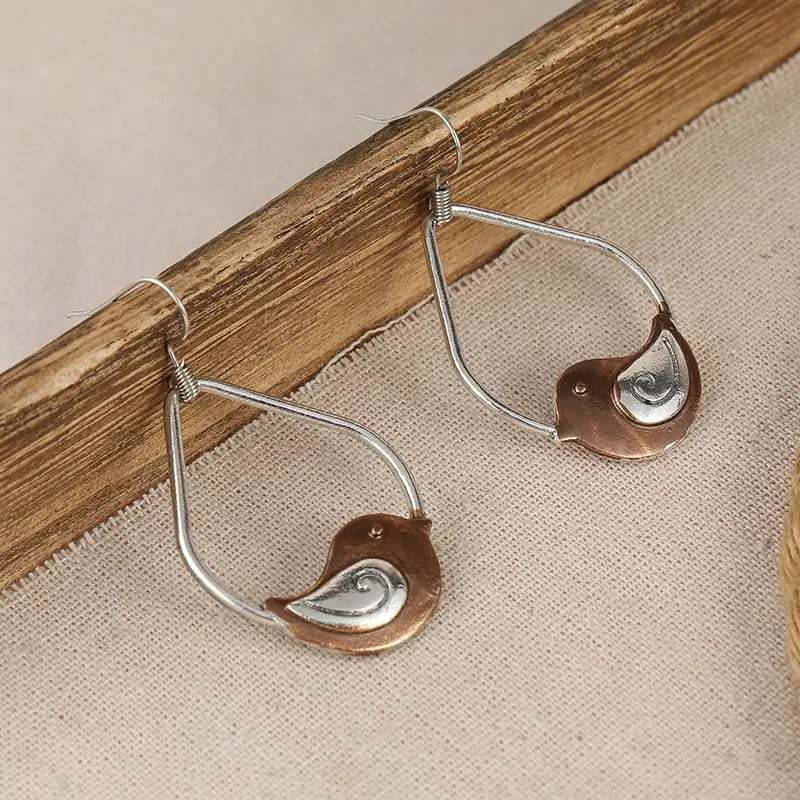 🐦Vintage Bird Drop Earrings
