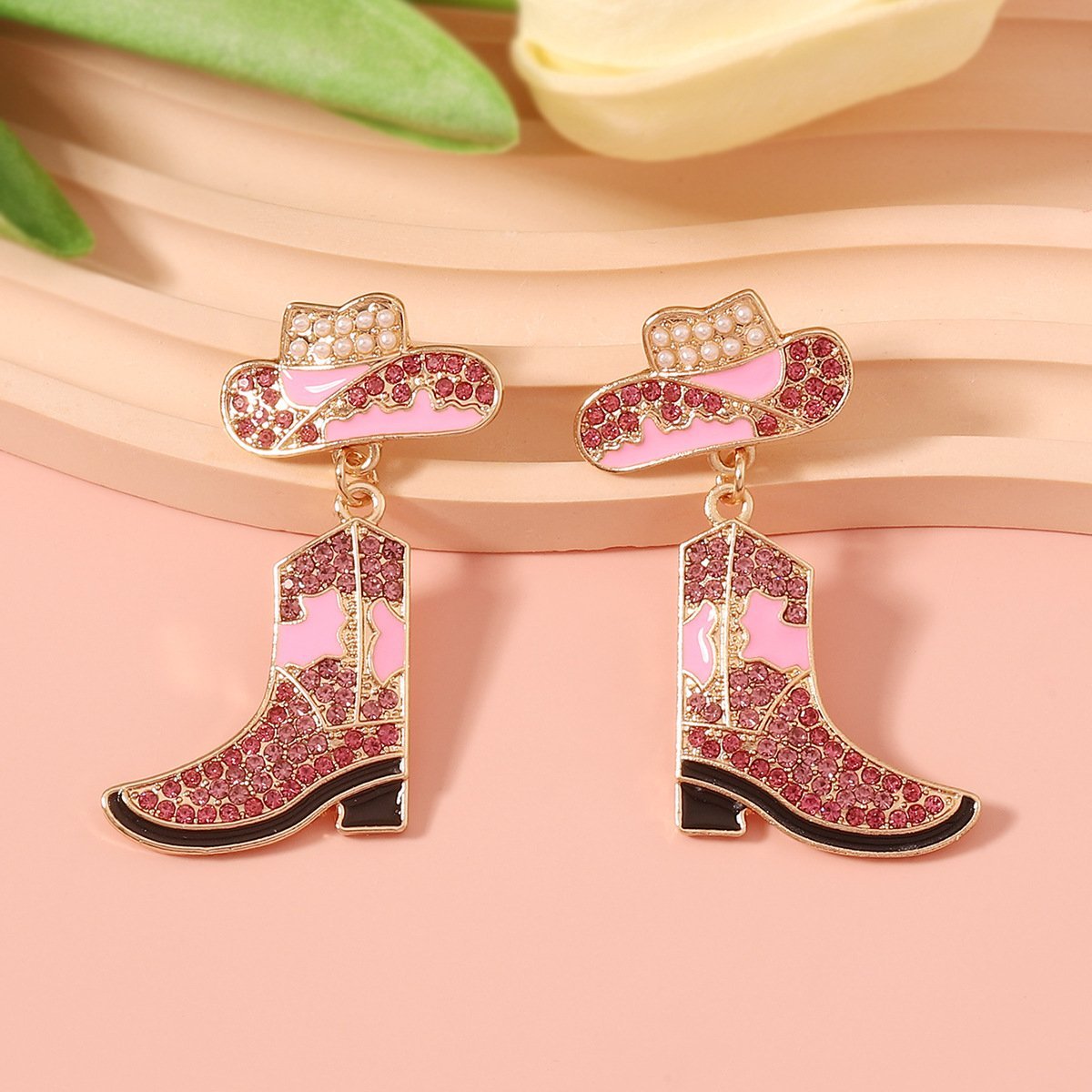 🤠 Fashion Retro Western Cowboy Boots and Hat Shaped Earrings👢