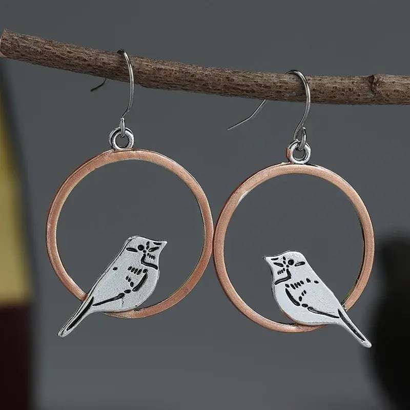 🐦Vintage Bird Drop Earrings