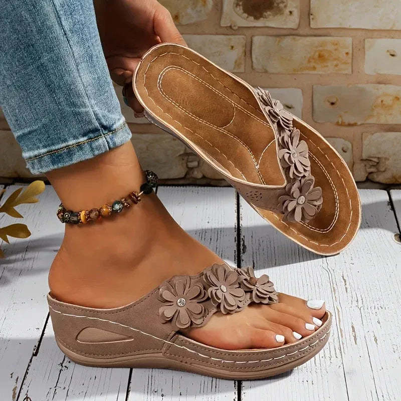 🔥Last Day Promotion 50% OFF - Women's Comfort Orthopedic Floral Wedge Sandals