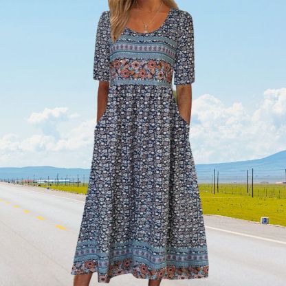 🌸 Women's elegant dress with a boho print