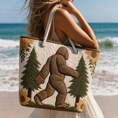 Forest Bigfoot Quilted Beach Bag GFTOQA1538