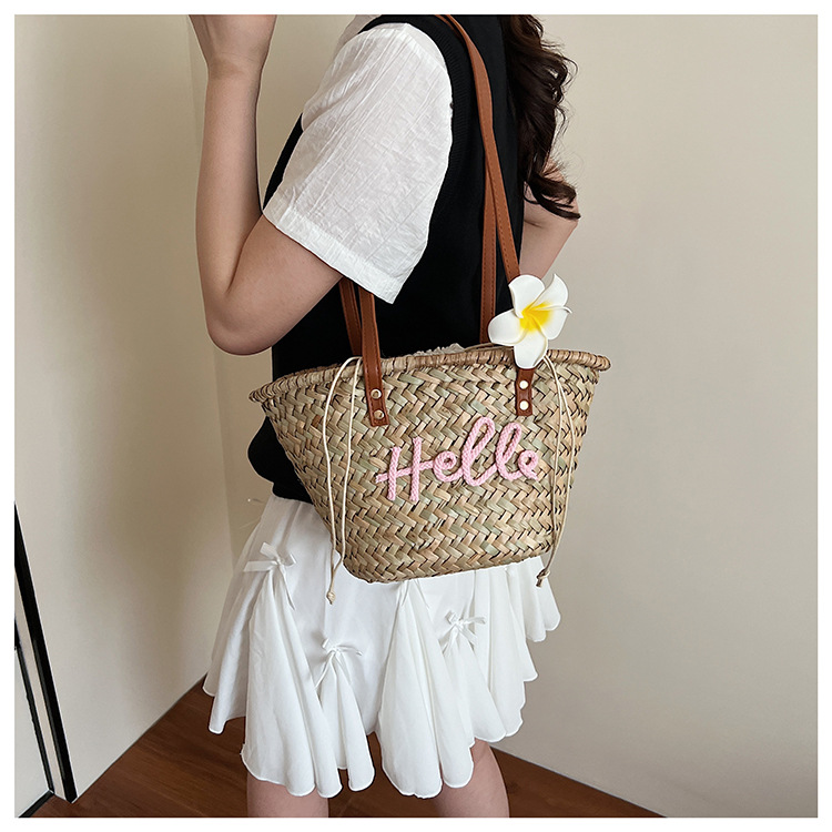 Personalized Hand-Woven Straw Tote Bag - Custom Name Summer Beach Bag with Flower