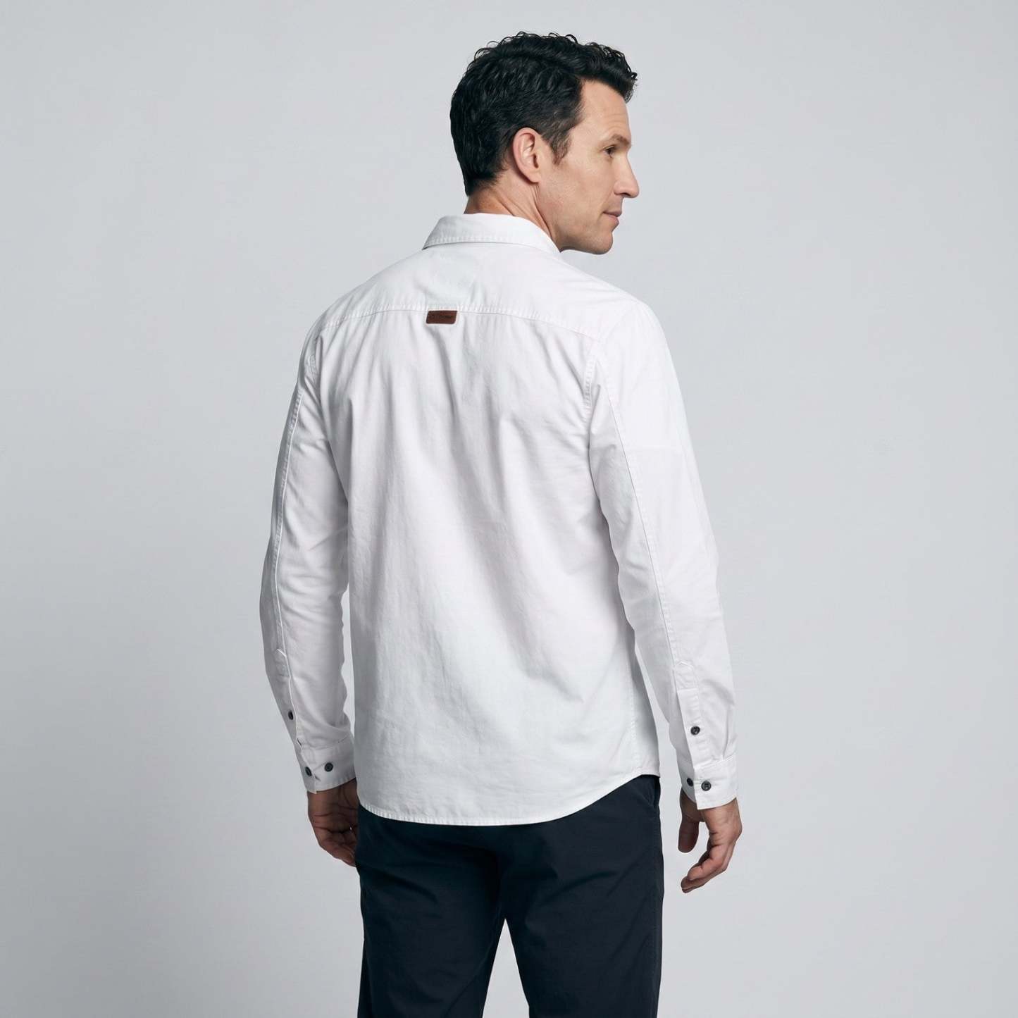 Men's Lightweight Long-Sleeve Outdoor Shirt – Durable Cotton Design