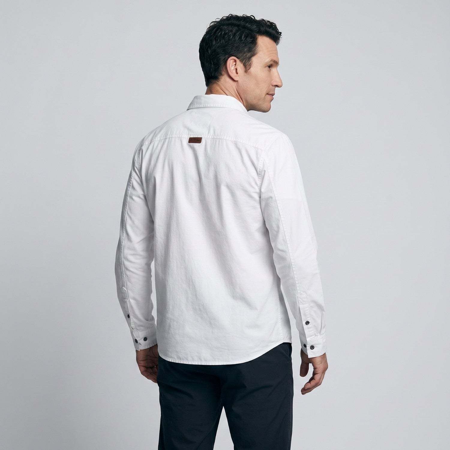 Men's Lightweight Long-Sleeve Outdoor Shirt – Durable Cotton Design