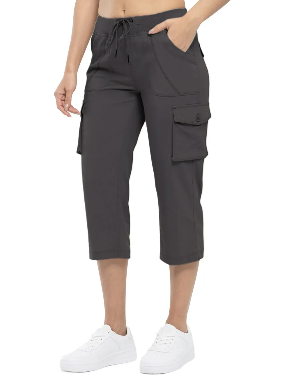 Women’s Loose Fit Lightweight Capri Cargo Pants – Casual 3/4 Trousers with 6 Pockets
