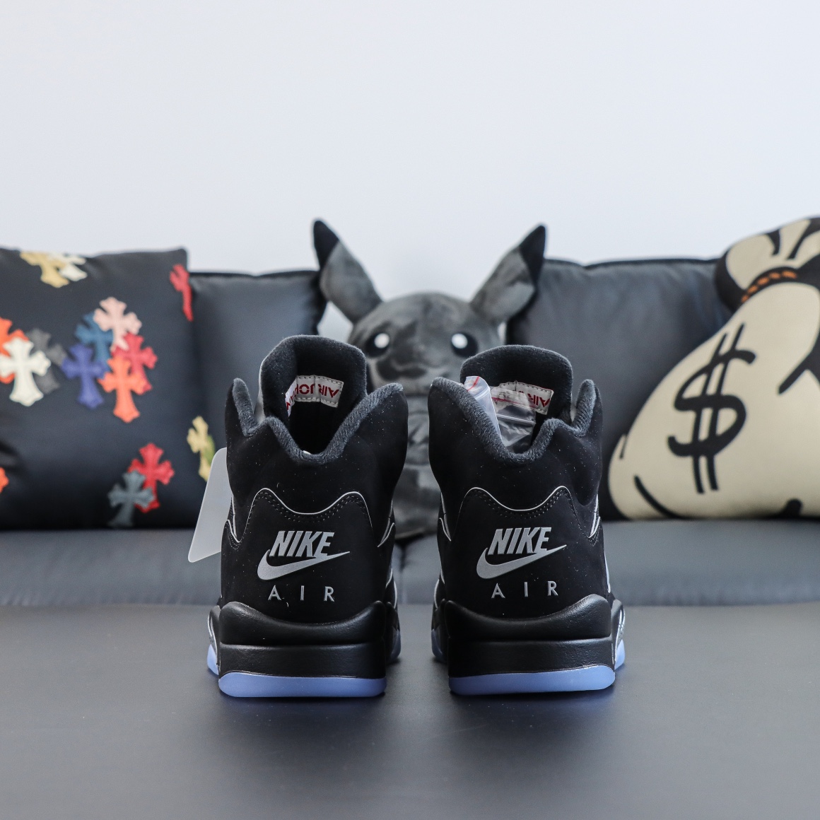 Aithtr Jordthtan 5 Retro ‘Black Metallic Reimagined’