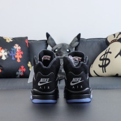 Aithtr Jordthtan 5 Retro ‘Black Metallic Reimagined’