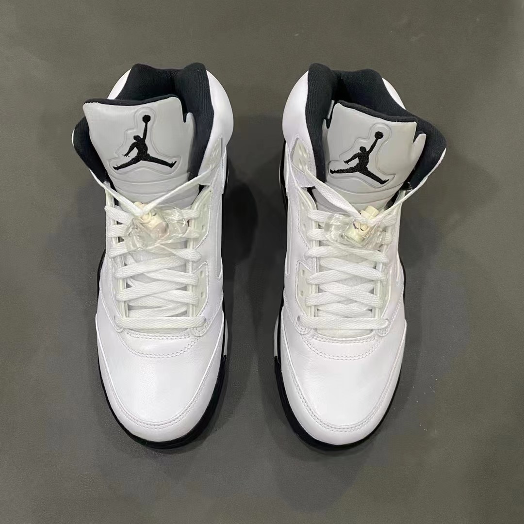 Aithtr Jordthtan 5 Retro White and Black Replica