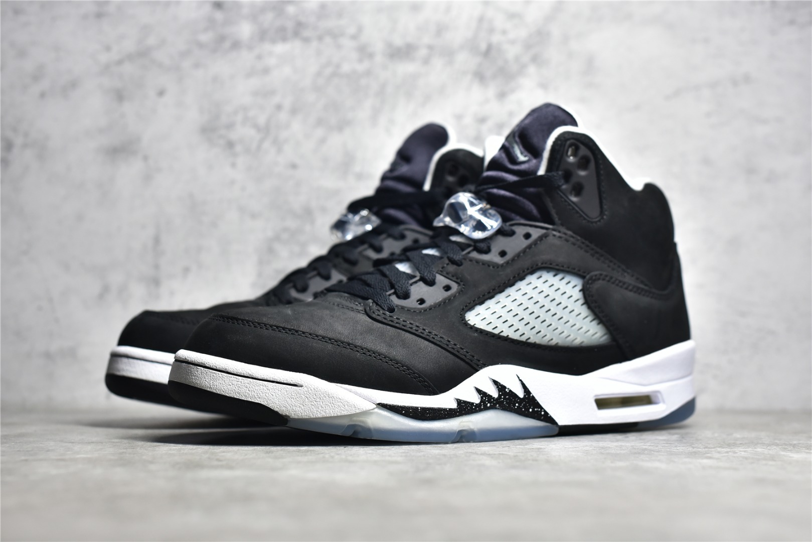 Aithtr Jordthtan 5 Retro Oreo