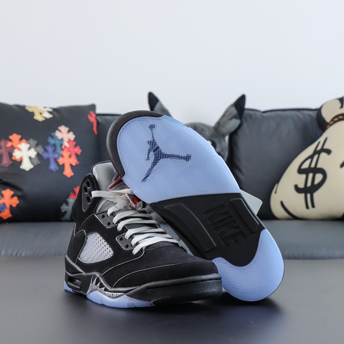 Aithtr Jordthtan 5 Retro ‘Black Metallic Reimagined’