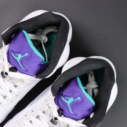 Aithtr Jordthtan 5 Retro Grape