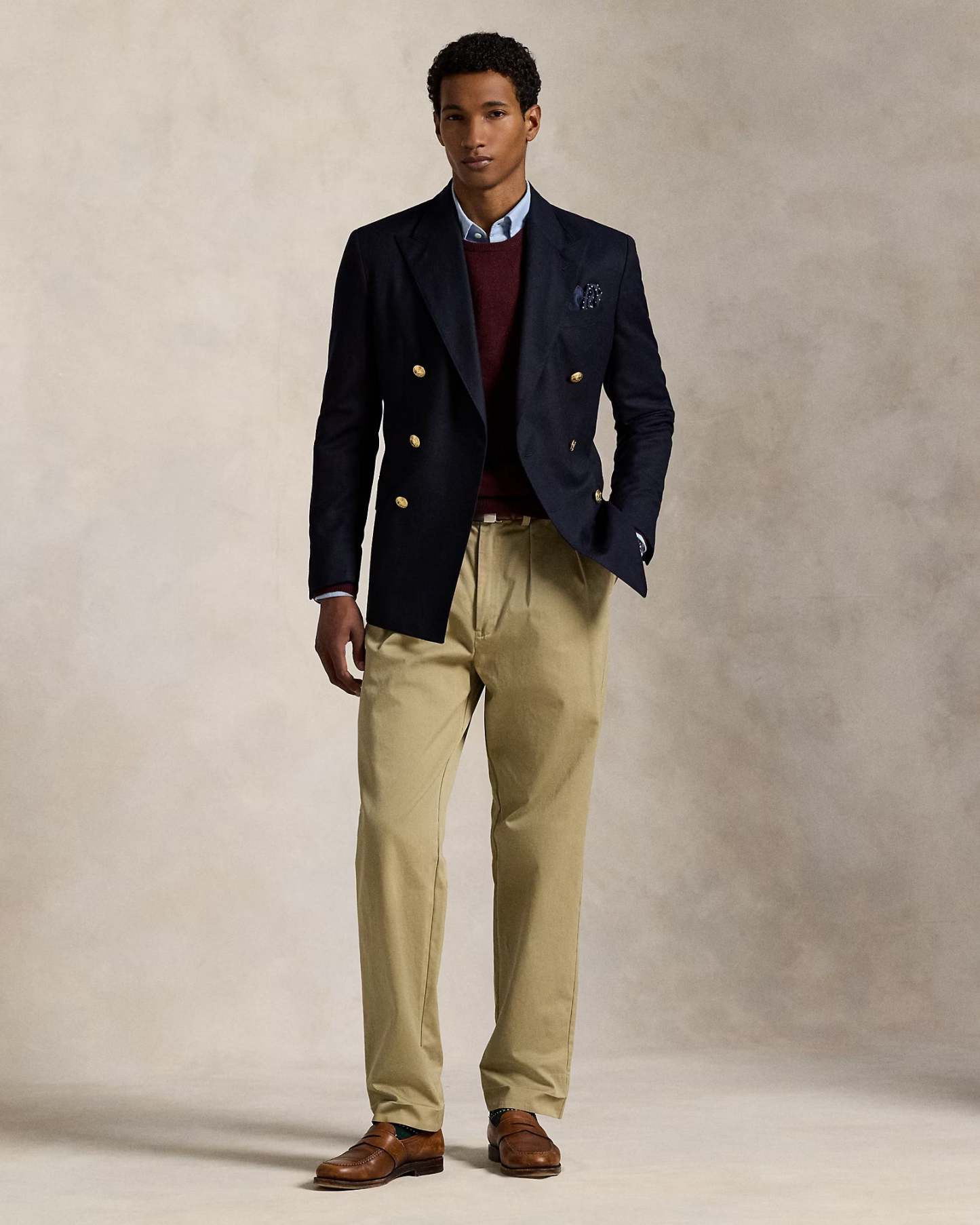 Wool sweater with round neck