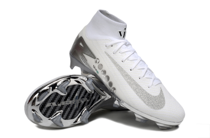 Nithtke Mercurial Superfly 16 Elite Vini Jr.