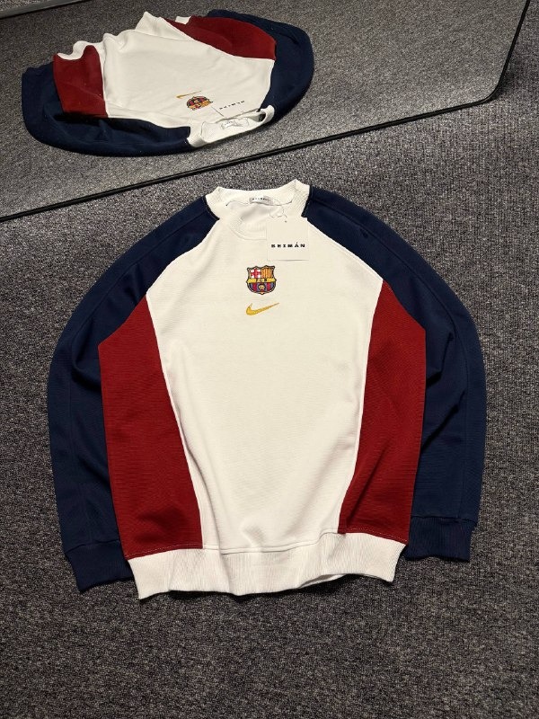 Barcelona Sweatshirt (Oversize)