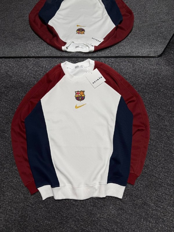 Barcelona Sweatshirt (Oversize)