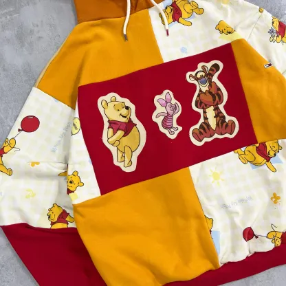 'WINNIE' HOODIE (L)
