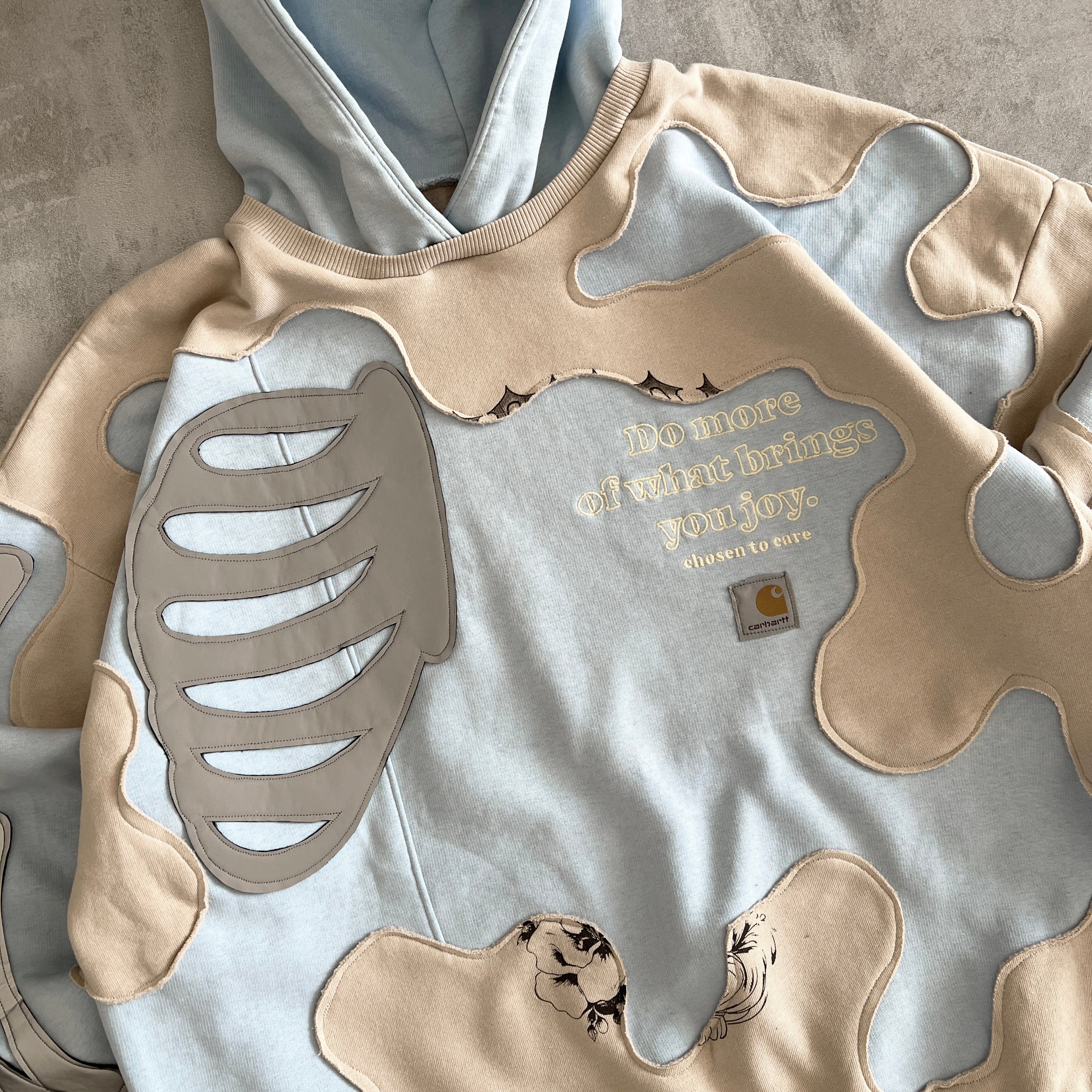 'DO MORE OF WHAT BRINGS YOU JOY' REFLECTIVE HOODIE (XL)